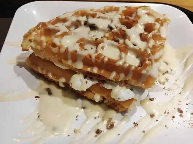 Loaded Belgian White Chocolate Waffle